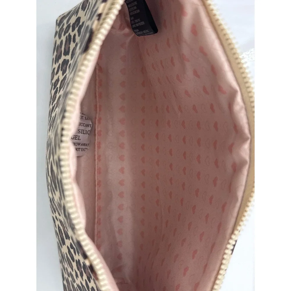 Blush Kiss Leopard Print Cosmetic Bag Tassel Zipper‎ Pouch New